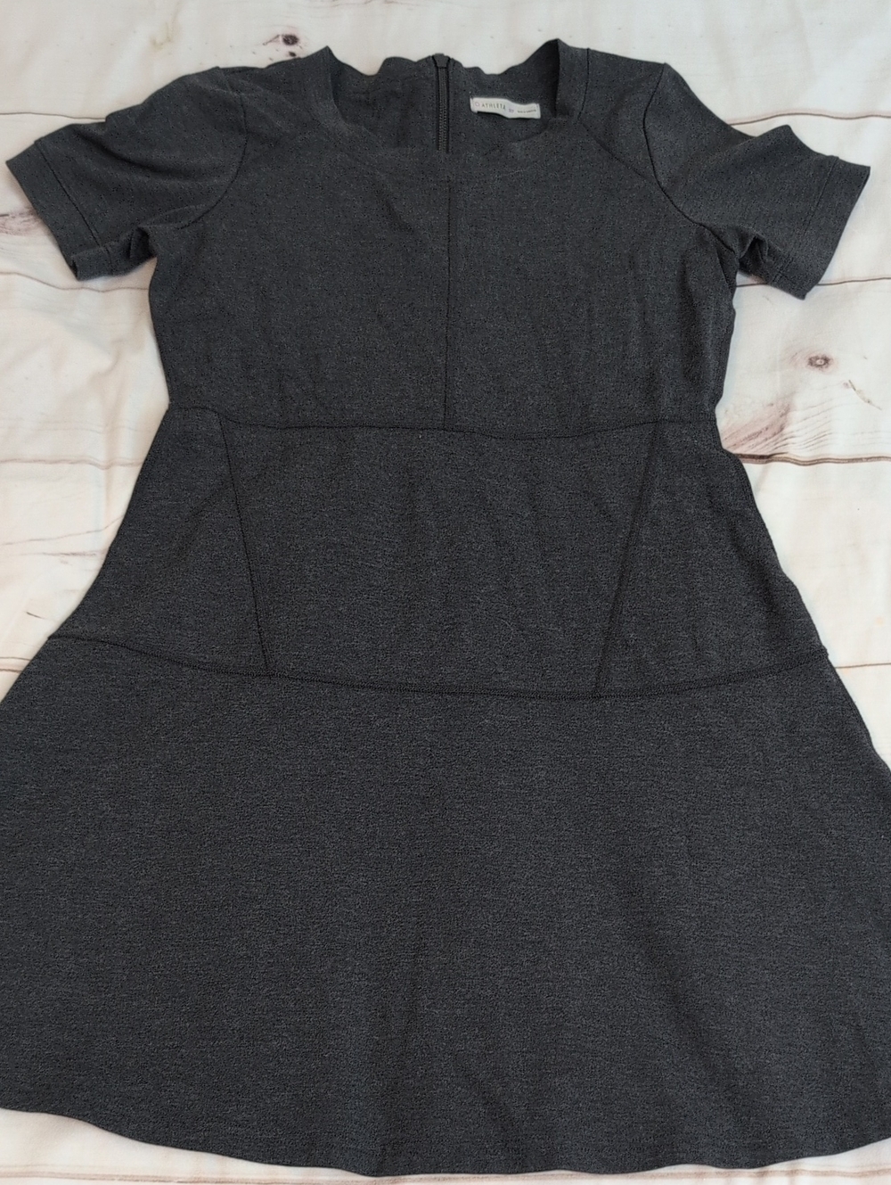 Athleta En Route Dress Women’s size Medium Versatile Heather Charcoal Gray